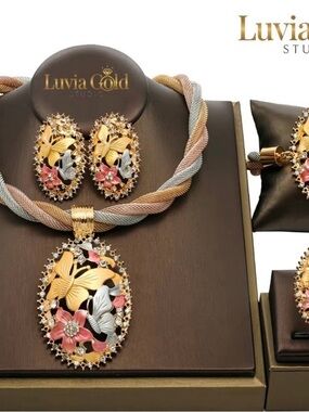 LuviaGold Tri-Tone Floral Pendant Necklace Set - Pink, Gold, Silver